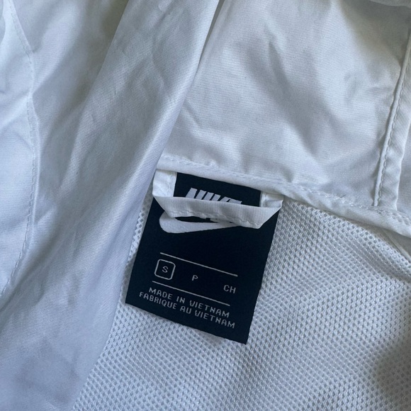 Nike raincoat - Picture 2 of 2